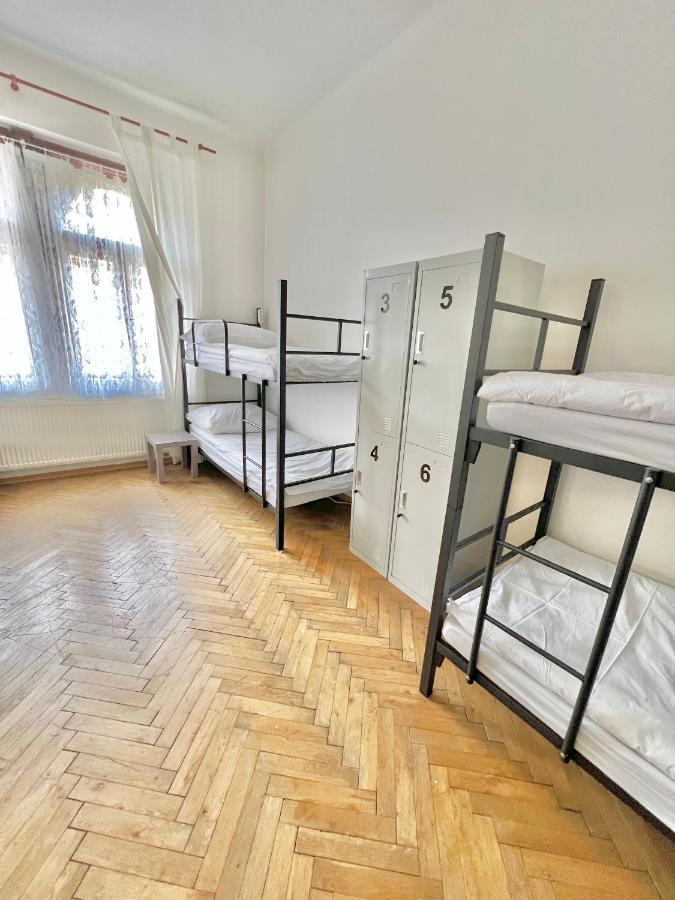 Hostel Jasmin Prague Exterior photo